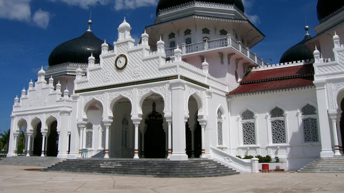 Baiturrahman Grand Mosque in Indonesia