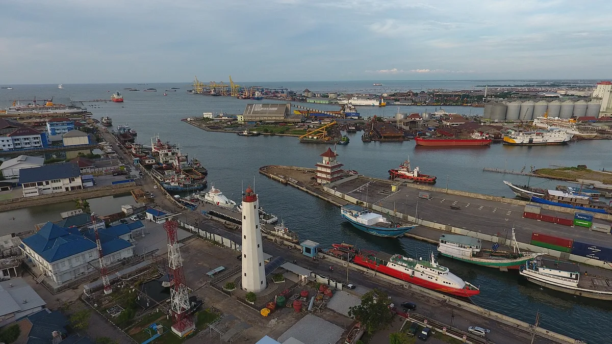 Port of Tanjung Emas in Indonesia
