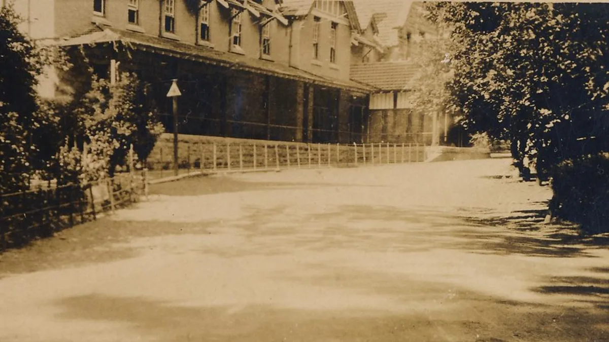 Jenolan Caves House in Australia