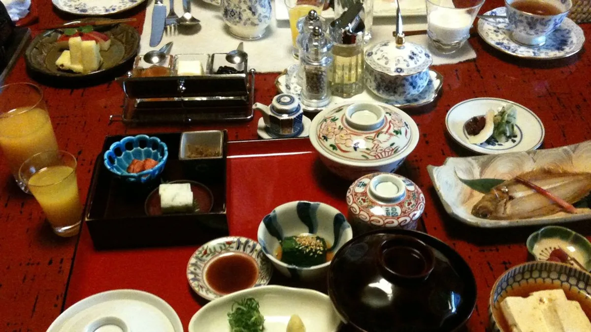 Hiiragiya in Japan