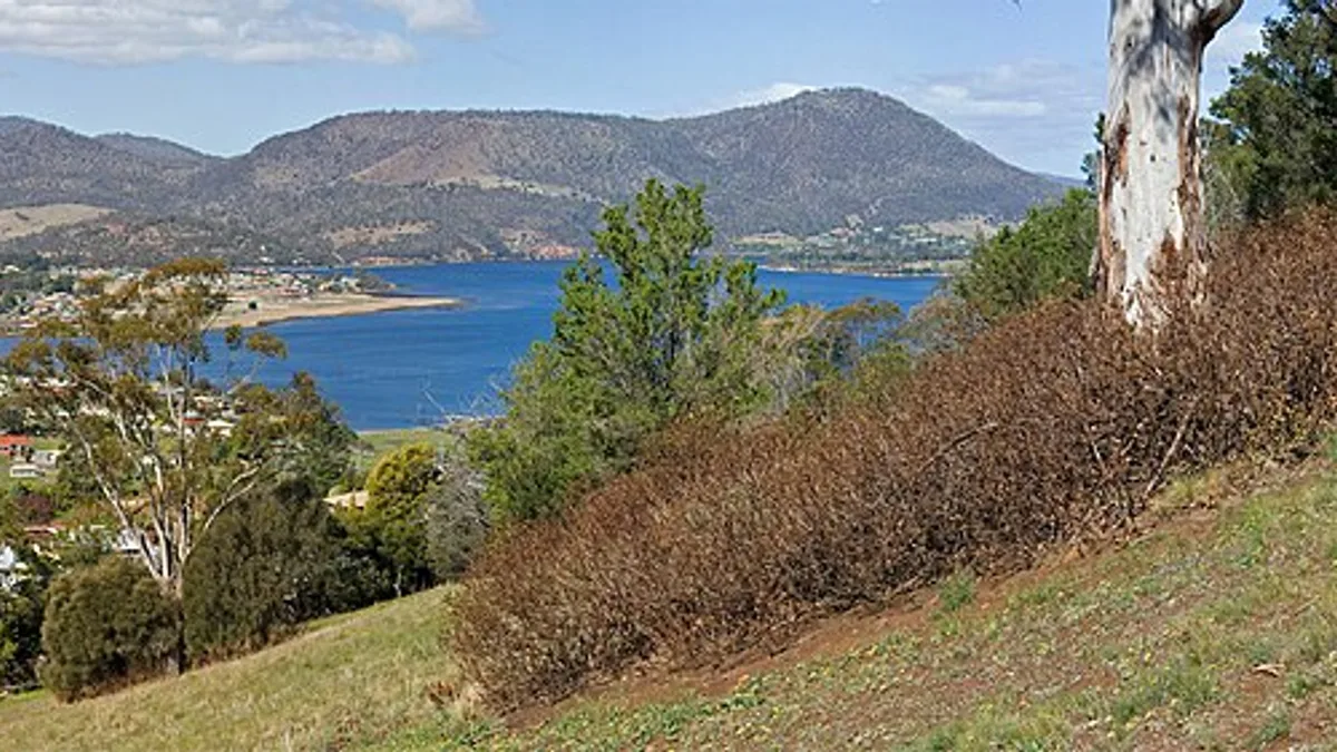 Derwent River in Australia