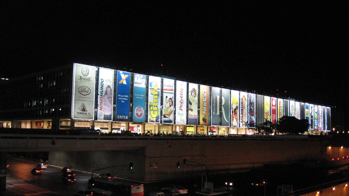 Shopping Conjunto Nacional in Brazil