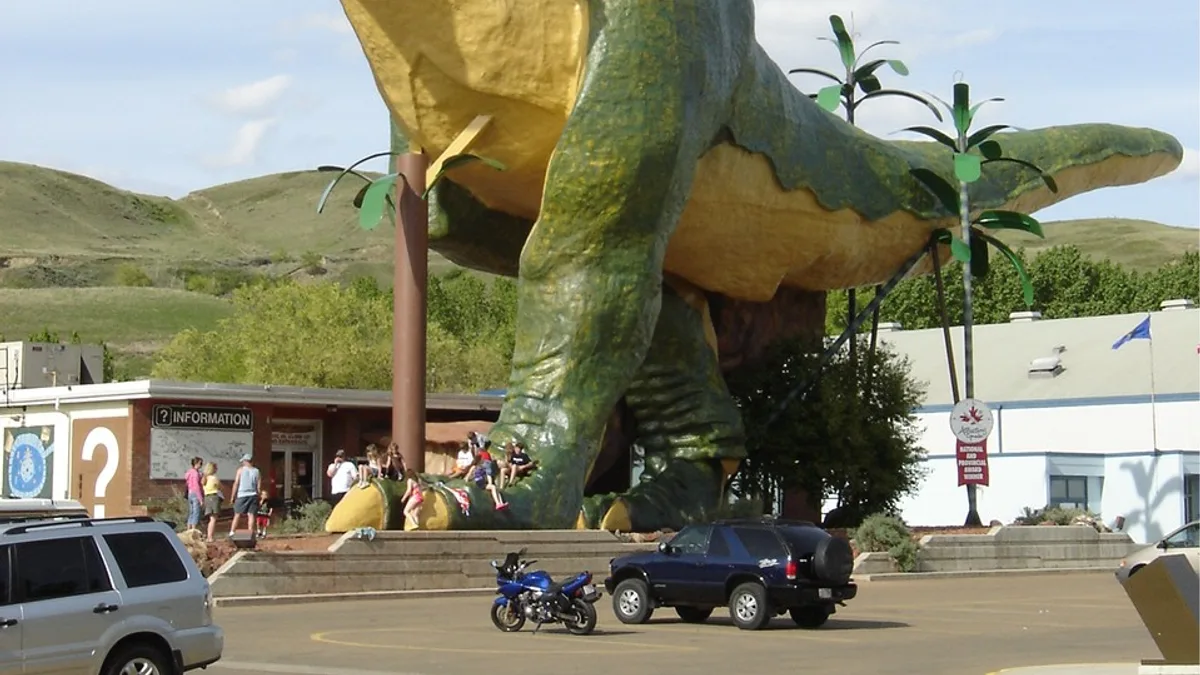 World's Largest Dinosaur in Canada