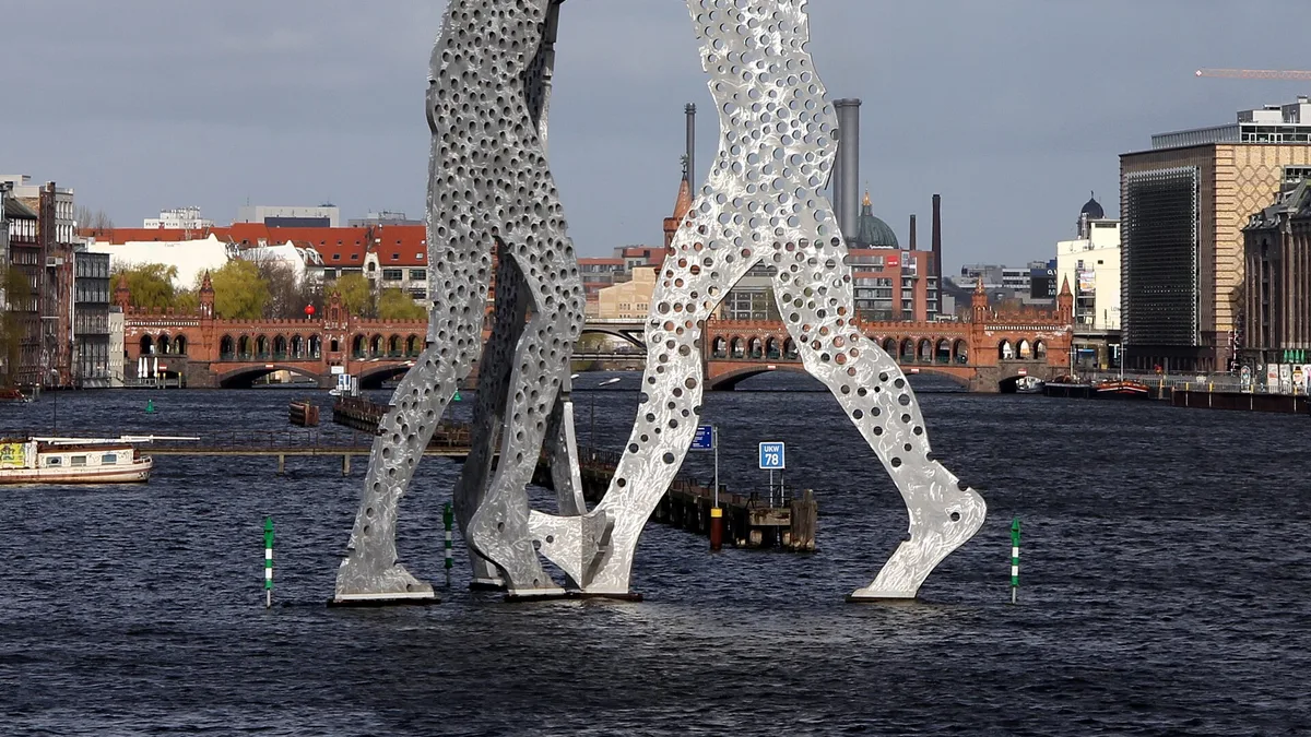 Molecule Man in Germany