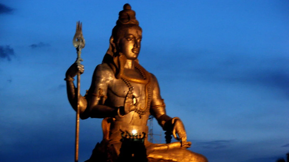 Murudeshwar Temple in India