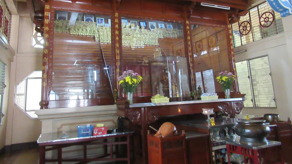 Lian Hua Temple in Philippines