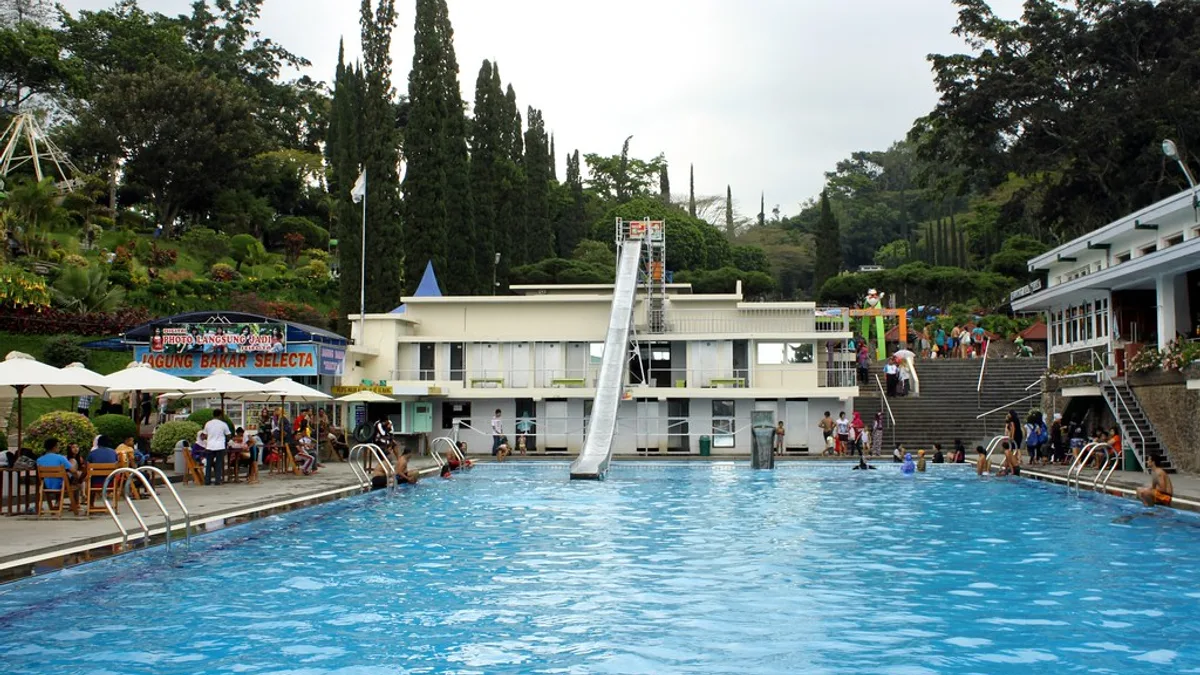 Taman Rekreasi Selecta in Indonesia