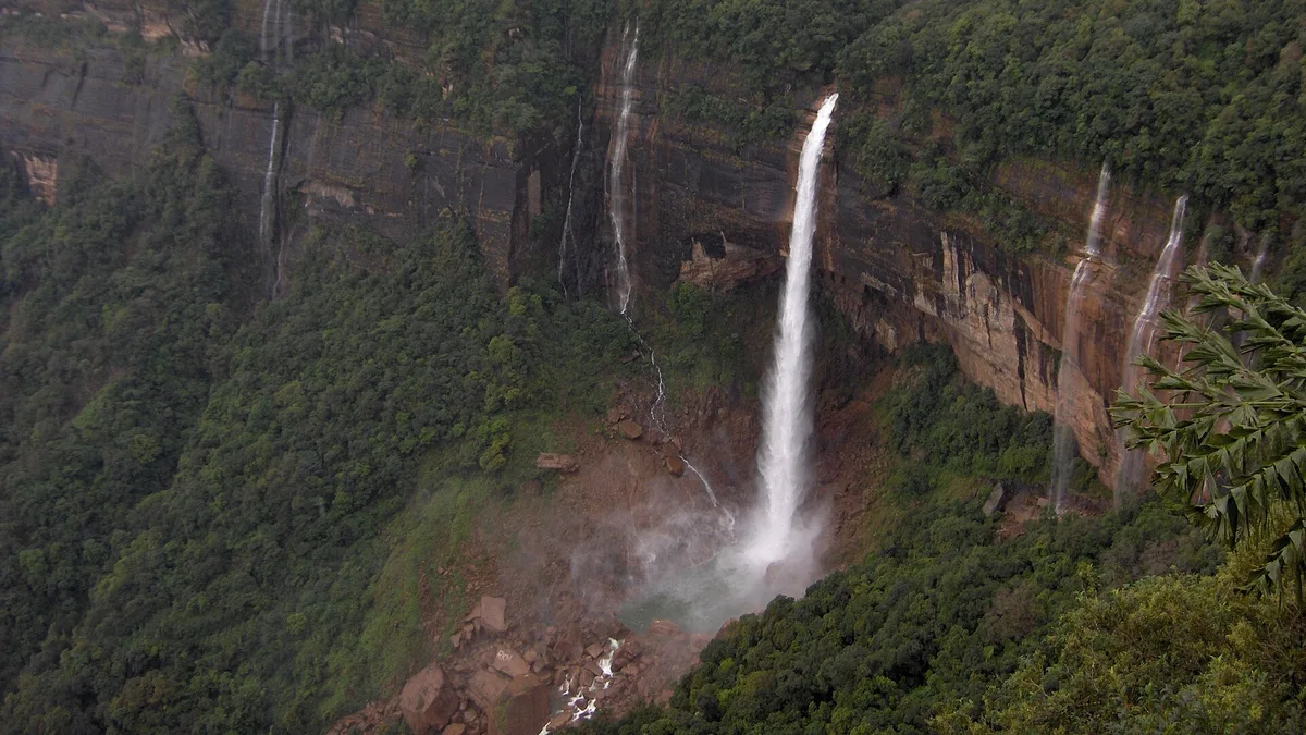 Nohkalikai Falls in India