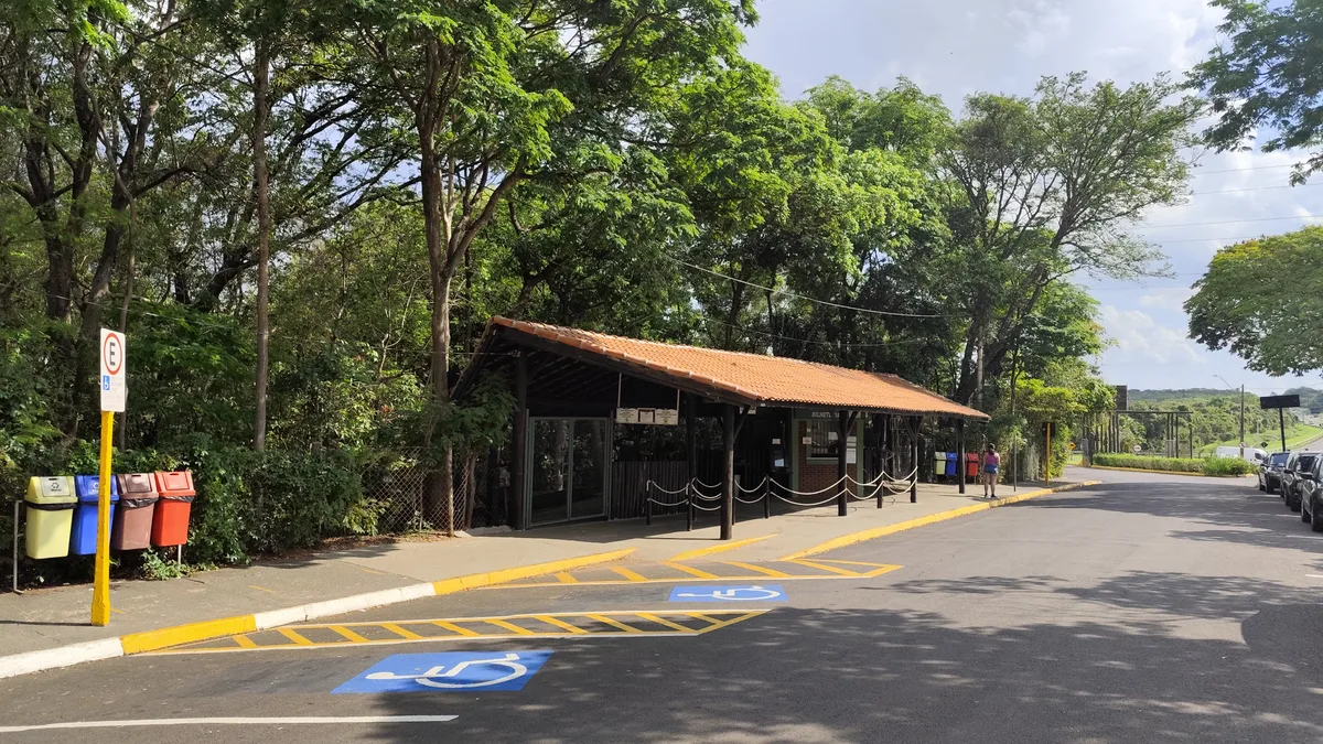 Parque Zoológico Municipal de Bauru in Brazil