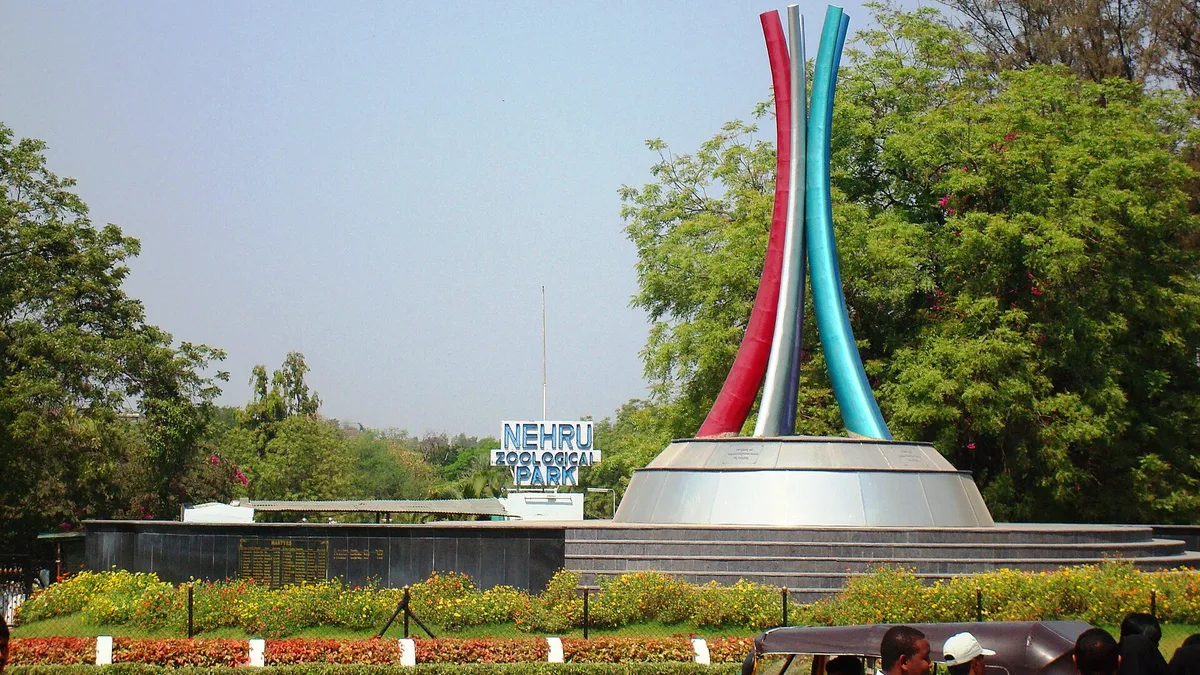 Nehru Zoological Park in India