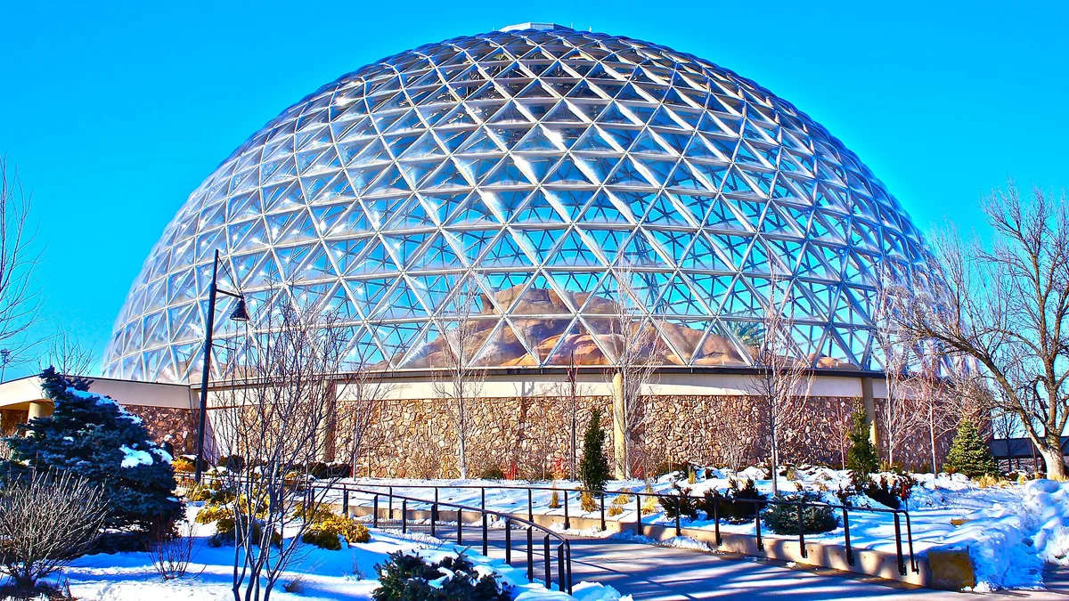 Omaha's Henry Doorly Zoo and Aquarium in United States